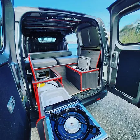 Electric London Black Minicamper Luxuszelt